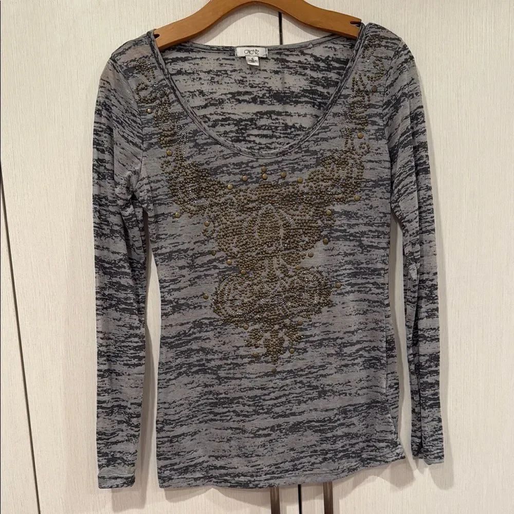 Chic Gray Long Sleeve Top by One Clothing
